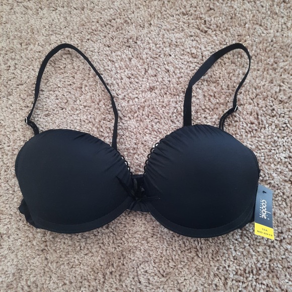 NWT Coobie 32 A Bra..  Padded Underwire, removable straps. - Picture 1 of 4
